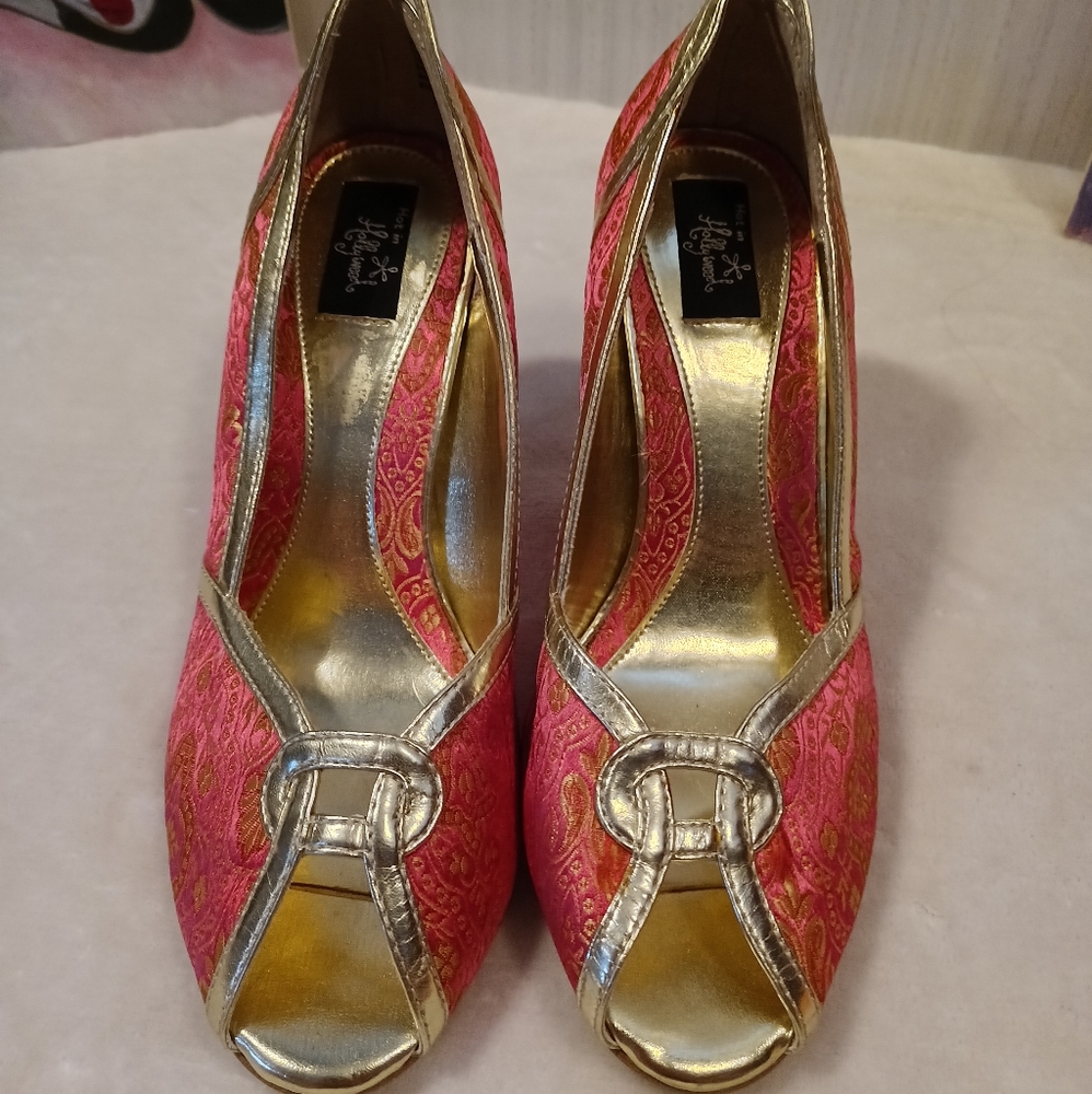 Hot in hollywood chinese heels